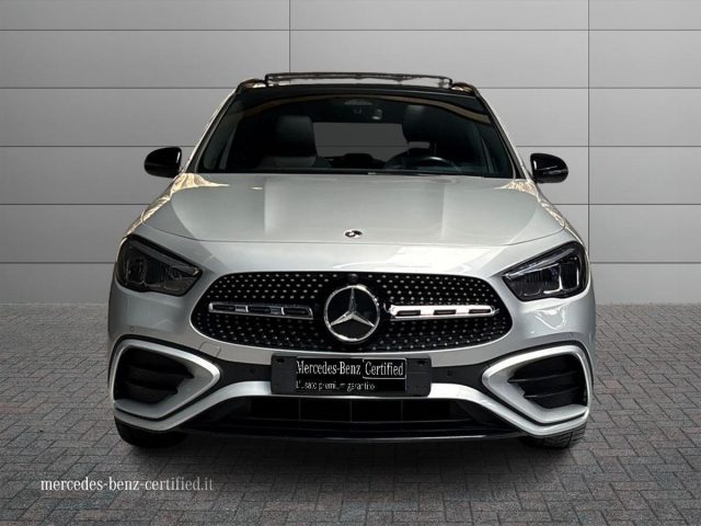 Mercedes-Benz GLA 200 d Automatic AMG Line Advanced Plus - foto 3 di 4