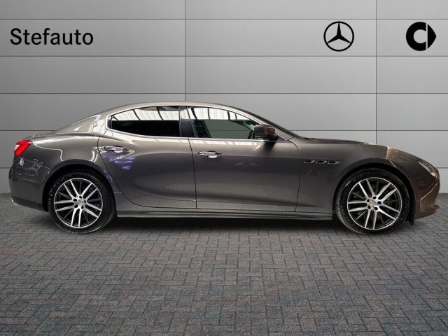 Maserati Ghibli V6 Diesel 275 CV - foto 2 di 4