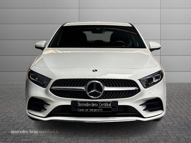 Mercedes-Benz A 180 Automatic Premium - foto 3 di 4