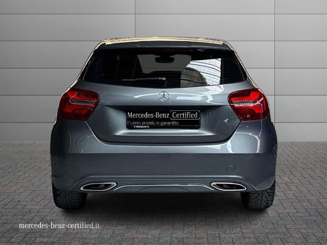 Mercedes-Benz A 180 d Automatic Sport - foto 4 di 4