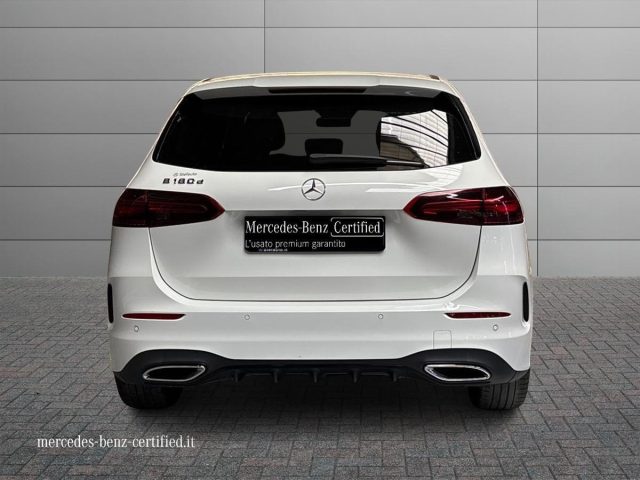 Mercedes-Benz B 180 d Automatic AMG Line Advanced Plus - foto 4 di 4
