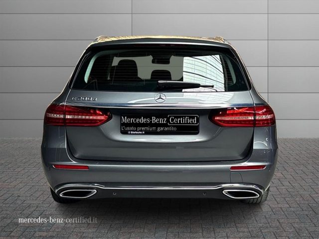Mercedes-Benz E 200 d S.W. Auto Business Sport - foto 4 di 4