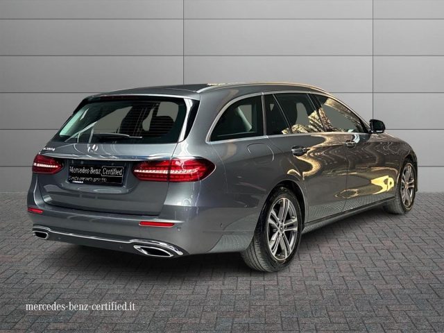 Mercedes-Benz E 200 d S.W. Auto Business Sport - foto 2 di 4