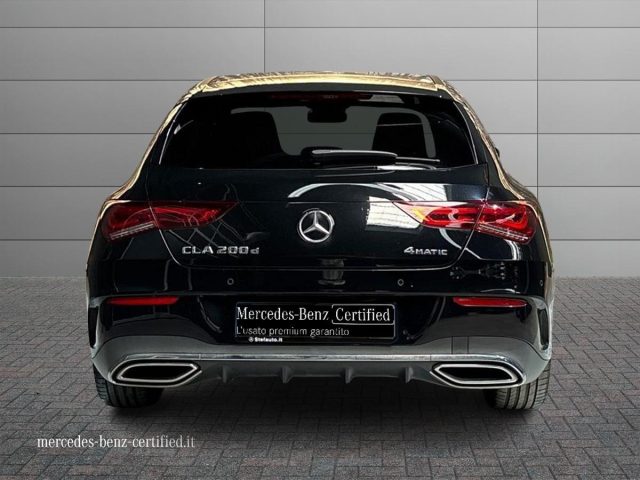 Mercedes-Benz CLA 200 d Automatic 4Matic Shooting Brake Premium - foto 4 di 4