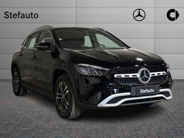 Mercedes-Benz GLA 180 d Automatic Executive nuovo a BOLOGNA
