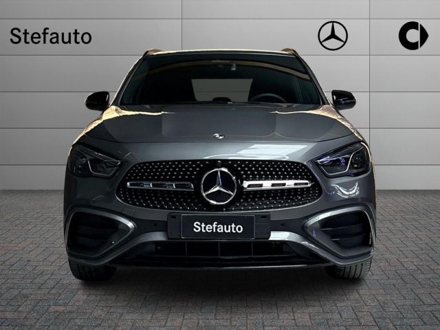 Mercedes-Benz GLA 200 d Automatic 4Matic AMG Line Advanced Plus - foto 4 di 4