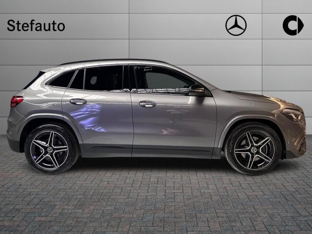 Mercedes-Benz GLA 200 d Automatic 4Matic AMG Line Advanced Plus - foto 2 di 4