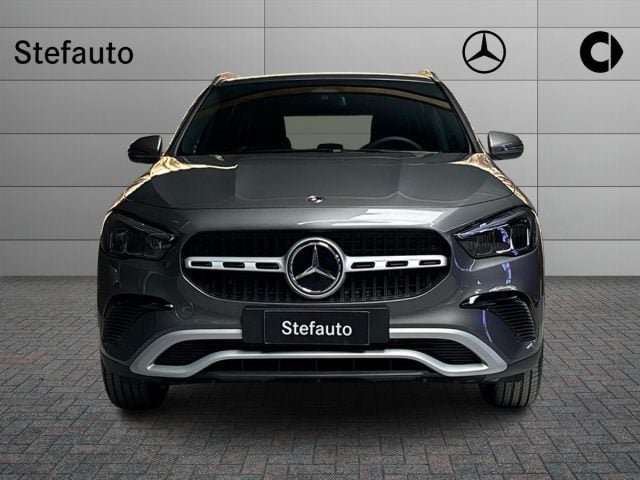 Mercedes-Benz GLA 180 d Automatic Executive - foto 4 di 4