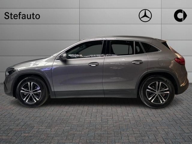 Mercedes-Benz GLA 180 d Automatic Executive - foto 3 di 4