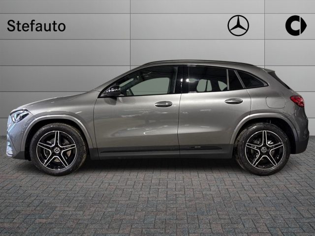Mercedes-Benz GLA 200 d Automatic AMG Line Extra - foto 3 di 4