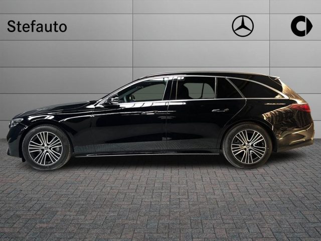 Mercedes-Benz E 220 d Mild hybrid 4Matic S.W. Advanced - foto 3 di 4