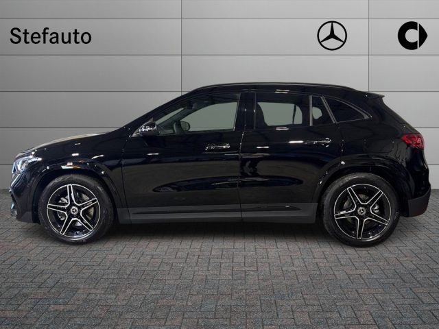 Mercedes-Benz GLA 200 d Automatic 4Matic AMG Line Advanced Plus - foto 3 di 4