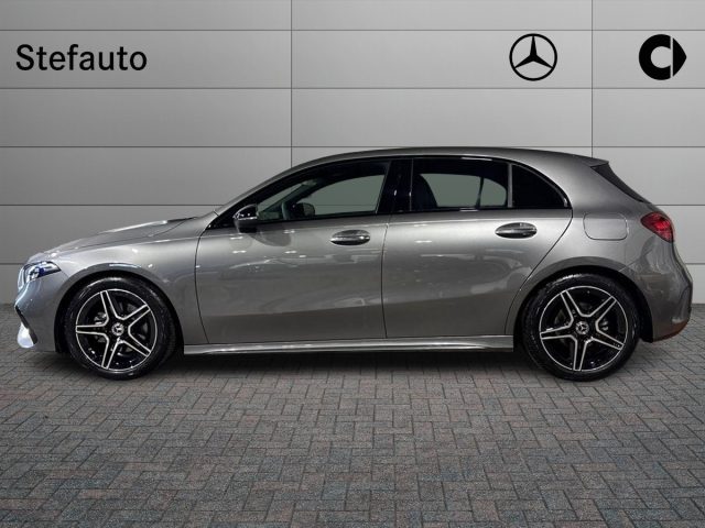 Mercedes-Benz A 180 d Automatic AMG Line Extra - foto 3 di 4