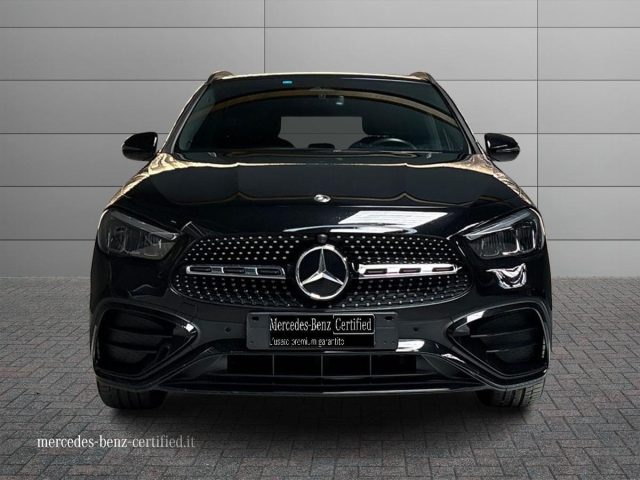 Mercedes-Benz GLA 200 d Automatic 4Matic AMG Line Premium - foto 3 di 4