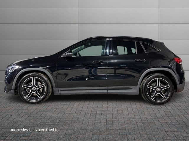 Mercedes-Benz GLA 220 d Automatic 4Matic Premium, del 2022, 67.873 km, in vendita a Bologna (BO)