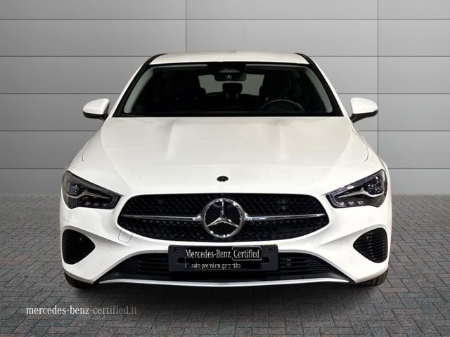 Mercedes-Benz CLA 180 d Automatic Shooting Brake Advanced - foto 3 di 4