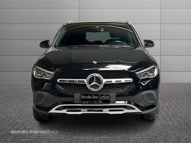 Mercedes-Benz GLA 250 e hybrid EQ Sport Plus - foto 3 di 4