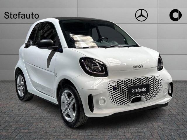 smart forTwo EQ Pure usato a BOLOGNA