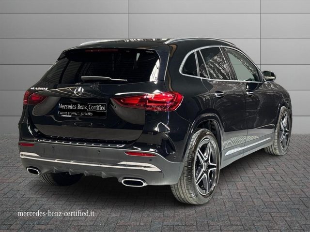 Mercedes-Benz GLA 200 d Automatic AMG Line Premium - foto 2 di 4