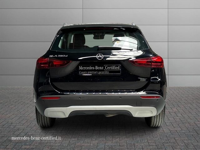 Mercedes-Benz GLA 180 d Automatic Advanced - foto 4 di 4