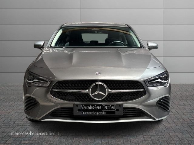 Mercedes-Benz CLA 180 d Automatic Shooting Brake Advanced - foto 3 di 4