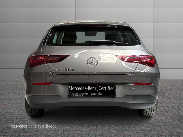 Mercedes-Benz CLA 180 d Automatic Shooting Brake Advanced - foto 4 di 4