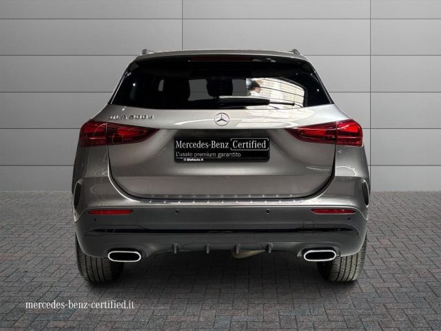 Mercedes-Benz GLA 200 d Automatic AMG Line Premium - foto 4 di 4