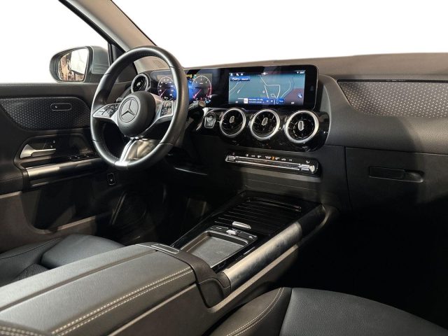 Mercedes-Benz GLA 180 d Automatic Progressive Advanced - foto 4 di 4