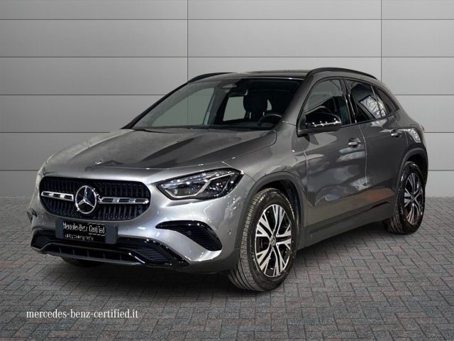 Mercedes-Benz GLA 200 d Automatic Progressive Advanced usato a BOLOGNA