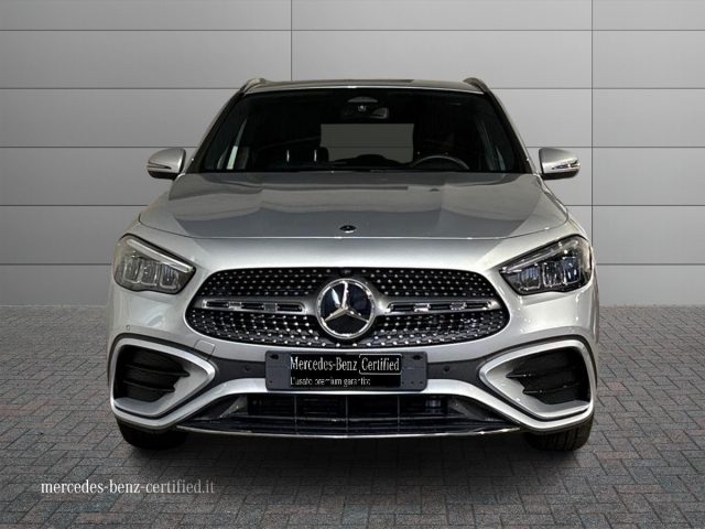 Mercedes-Benz GLA 180 d Automatic AMG Line Advanced Plus - foto 3 di 4
