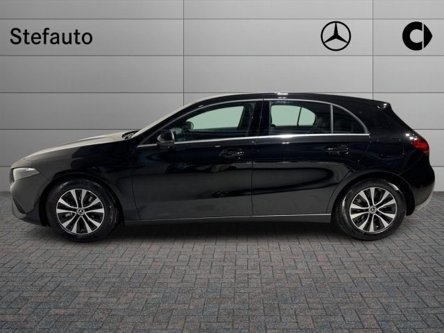 Mercedes-Benz A 180 d Automatic Advanced - foto 3 di 4