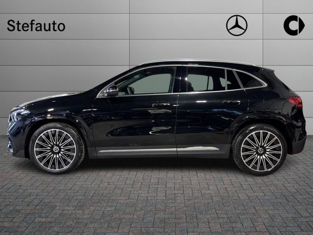 Mercedes-Benz GLA 200 d Automatic AMG Line Advanced Plus - foto 3 di 4