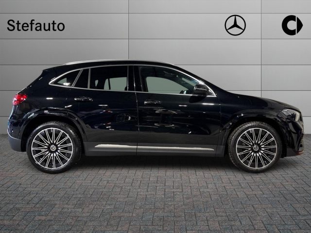 Mercedes-Benz GLA 200 d Automatic AMG Line Advanced Plus - foto 2 di 4