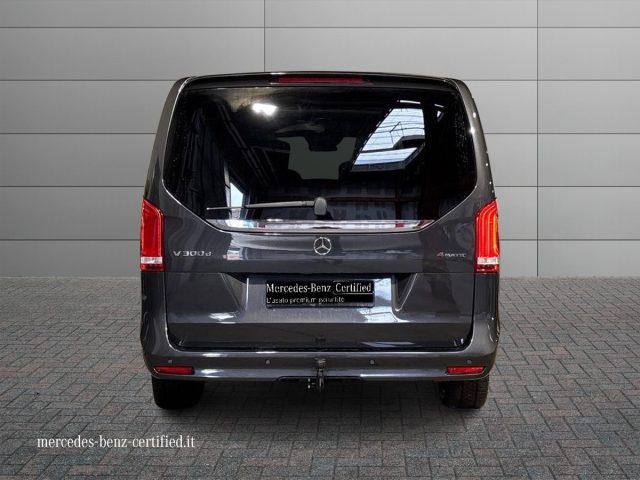 Mercedes-Benz V 300 d Automatic 4Matic Premium Long - foto 4 di 4