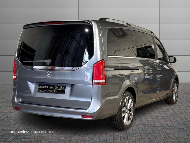 Mercedes-Benz V 300 d Automatic 4Matic Sport Long - foto 2 di 4