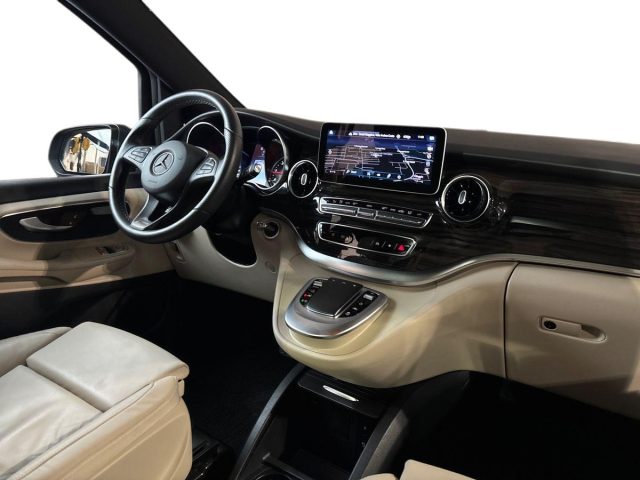 Mercedes-Benz V 300 d Automatic 4Matic Sport Long, del 2022, 18.131 km, in vendita a Bologna (BO)