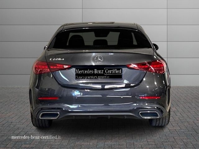 Mercedes-Benz C 220 d Mild hybrid AMG Line Advanced - foto 4 di 4