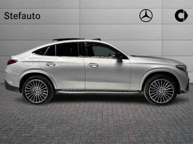 Mercedes-Benz GLC 300 de hybrid EQ 4Matic Coupé AMG Line Advanced - foto 4 di 4
