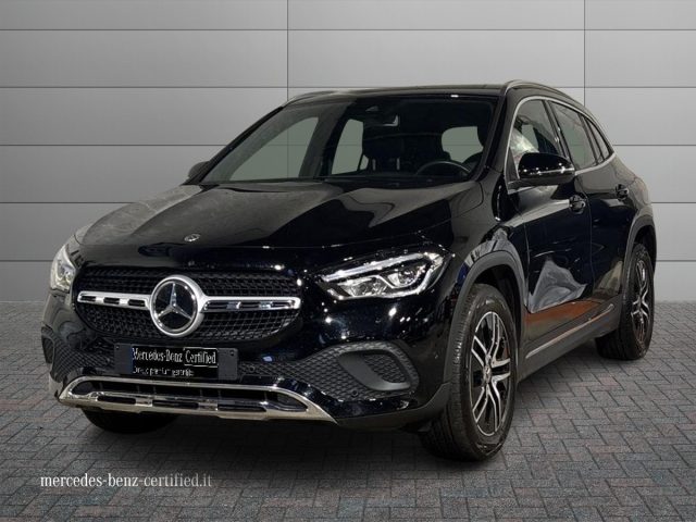 Mercedes-Benz GLA 200 Automatic 4Matic Sport Plus usato a BOLOGNA