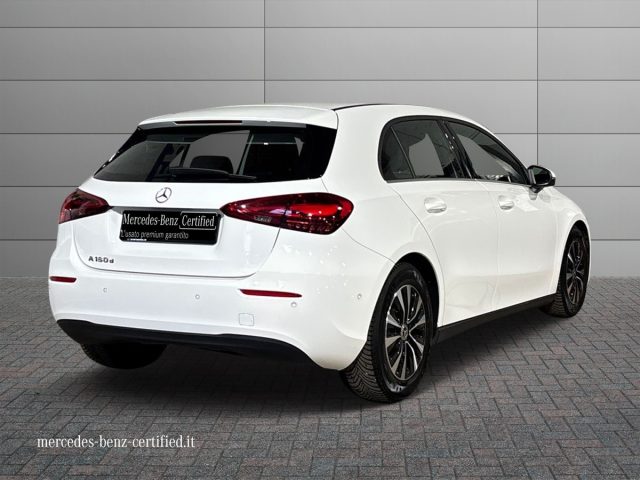 Mercedes-Benz A 180 d Automatic Advanced - foto 2 di 4