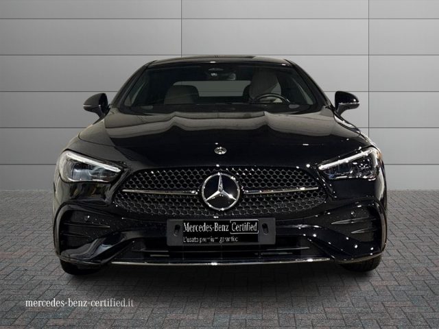 Mercedes-Benz CLE 220 d Coupé AMG Line Advanced - foto 3 di 4