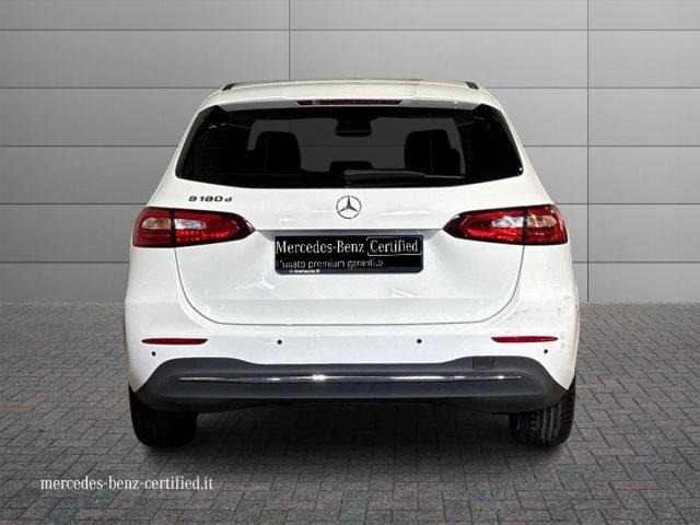 Mercedes-Benz B 180 d Automatic Sport - foto 4 di 4