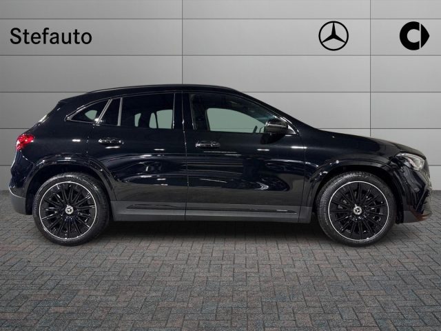 Mercedes-Benz GLA 180 d Automatic AMG Line Advanced Plus - foto 2 di 4