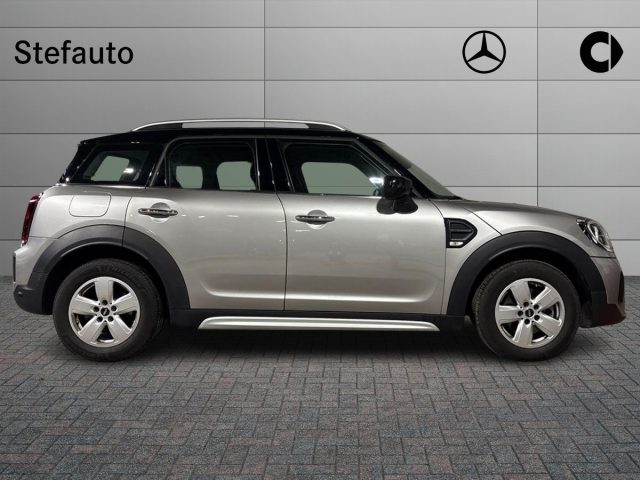 MINI Countryman 1.5 Cooper Essential - foto 2 di 4