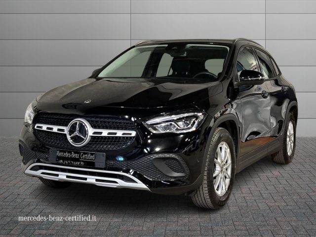 Mercedes-Benz GLA 180 d Automatic Business Extra usato a BOLOGNA