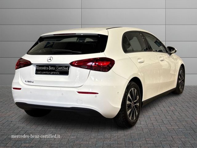 Mercedes-Benz A 180 d Automatic Advanced - foto 2 di 4