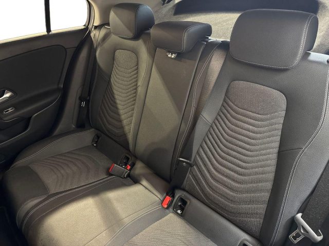 Mercedes-Benz A 180 d Automatic Advanced, del 2025, 13.525 km, in vendita a Bologna (BO)