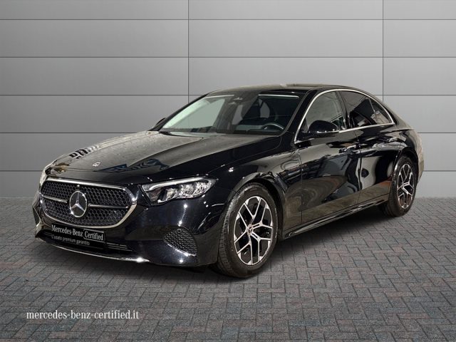 Mercedes-Benz E 220 d Mild hybrid Advanced Auto, del 2024, 21.872 km, in vendita a Bologna (BO)