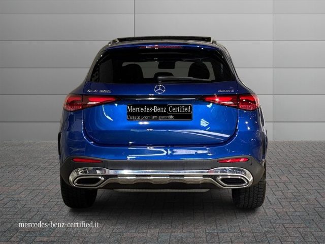 Mercedes-Benz GLC 300 4Matic Mild Hybrid AMG Line Advanced - foto 3 di 4