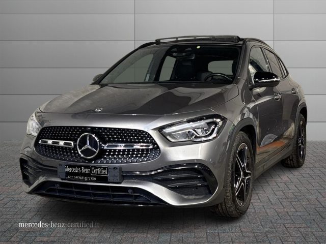 Mercedes-Benz GLA 200 d Automatic Premium usato a BOLOGNA